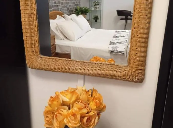 Lovely Cozy In The Entrance Of Nicosia