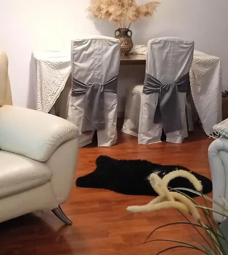 Lovely Cozy In The Entrance Of Nicosia *